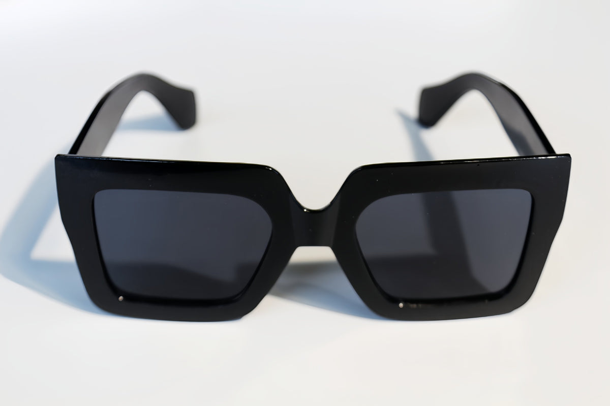 Oren – Angular Square Sunglasses